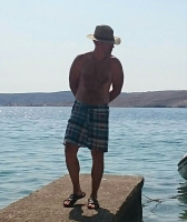 Женщину для еженедельных  встреч на нейтральной территории, кино ,музеи  и бары не отменяются) – Фото 1