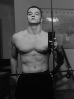 Молодой парень в хорошей физической форме, люблю кардио – Фото 3