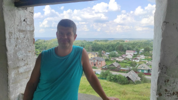 Ищу женщину старше 35 для встреч в дневное время в Санкт-Петербурге. – Фото 1