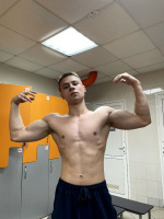 Симпатичный парень – Фото 1