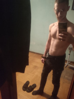 Парень ищет кошечку для свободных отношений и секса без обязательств. – Фото 1