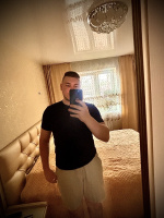 В поисках девушки для интимных встреч – Фото 1