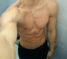 Ищу молодую девушку для общения и вирта – Фото 1