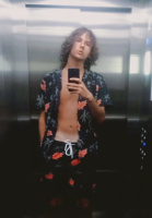 Ищу молодую девушку для секса – Фото 1