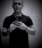 Парень познакомится с девушкой  – Фото 1