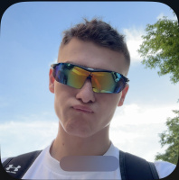 Парень 19 лет хочет найти девушку в Москве – Фото 1