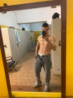 Молодой парень  – Фото 1