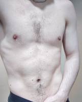 Скромный интеллигентный молодой человек (22 года) ищет девушку для взаимного удовольствия – Фото 1