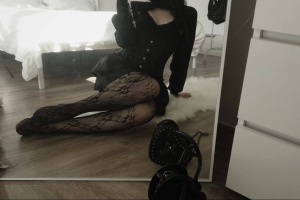 Я молодая, настроена на близость и секс. Рассматриваю куни. Актуально сегодня. – Фото 1